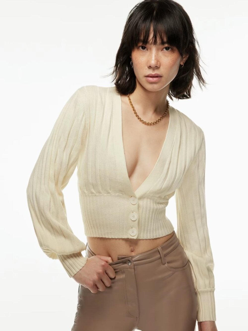 Wilfred (Aritzia) — Thais Plunge Front Cardigan